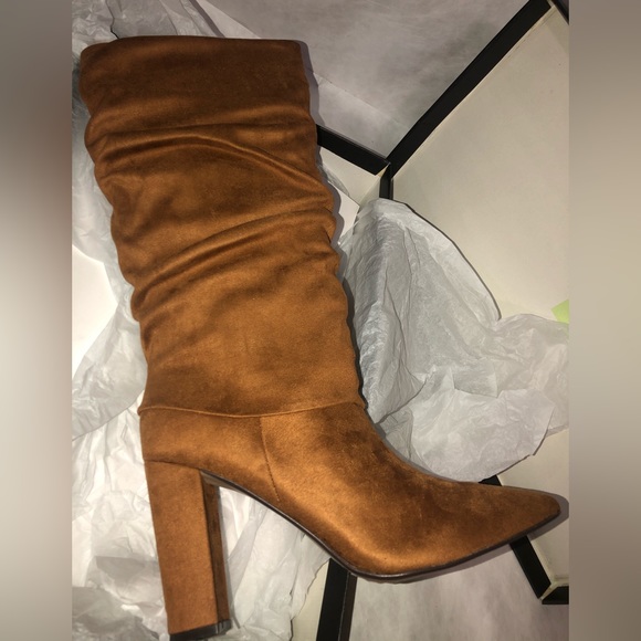 Saks Rumi Cognac Suede Slouch Boots New - Picture 3 of 5